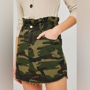 Hayden PLUS  camo skirt
